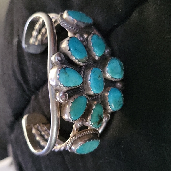 Fred Maloney Vtg Turquoise Sterling Silver Cuff Bracelet - Picture 4 of 10